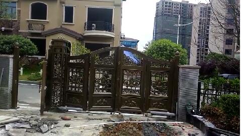 八字平開(kāi)門電機(jī)